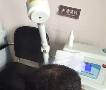 认清脱发症状 对症治疗更科学